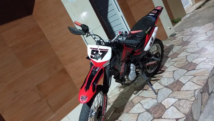Moto  Cross