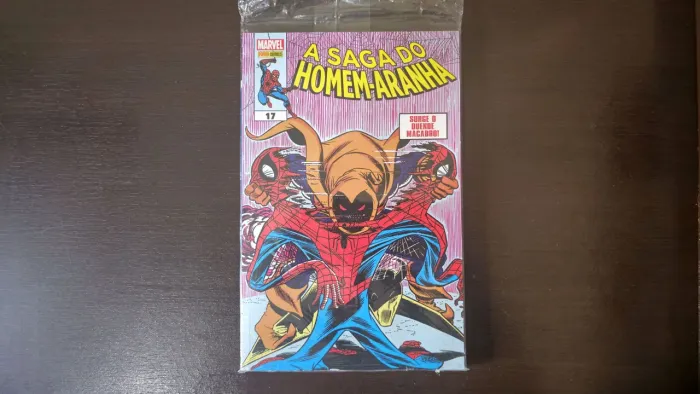 A Saga do Homem-Aranha Vol. 17 - Primeira Temporada (Lacrado) - Marvel - HQ Panini