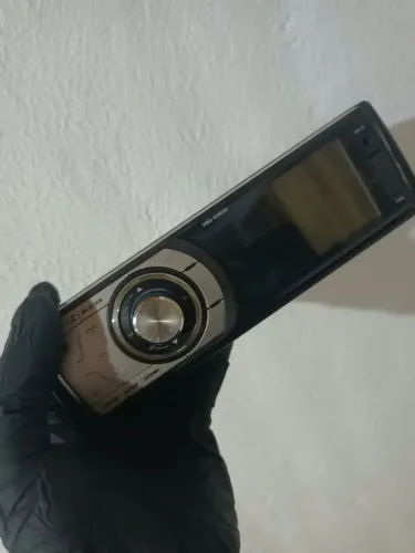 ? Rádio Automotivo Multimídia com Tela e Entrada para Câmera de Ré!