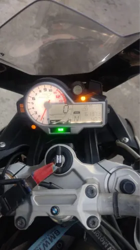 BMW muito nova