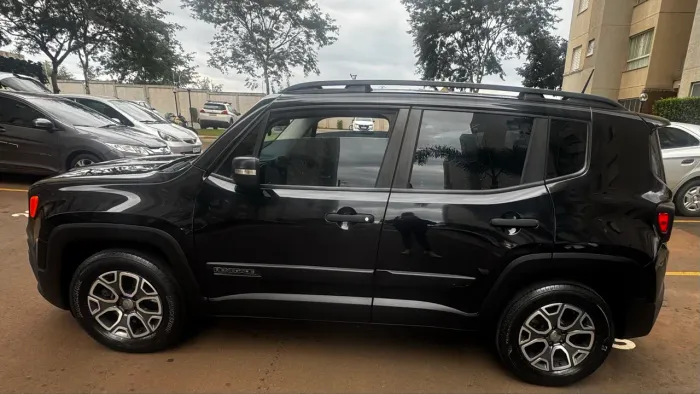 Jeep Renegade Sport 1.8 4X2 Flex 16V Mec. 2018
