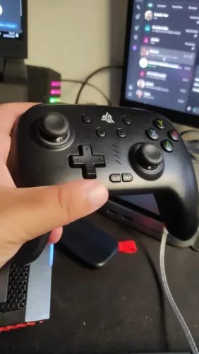 Controle Gamer Sem Fio Bluetooth para PC / Celular - Ótimo Estado