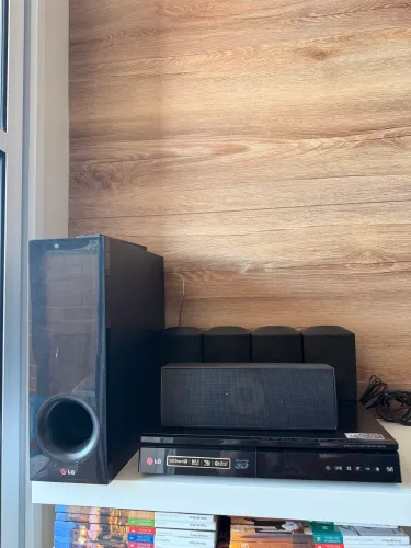 LG Home Theater BH6730 