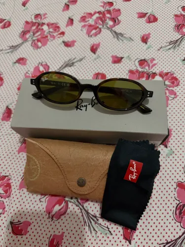 Óculos Rayban - Original e nunca usado