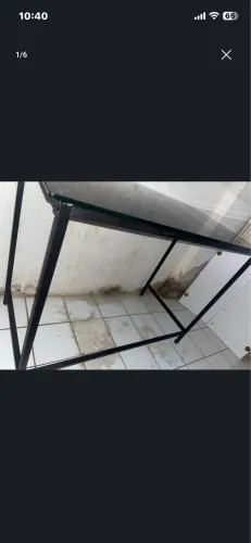Mesinha c tampa de vidro
