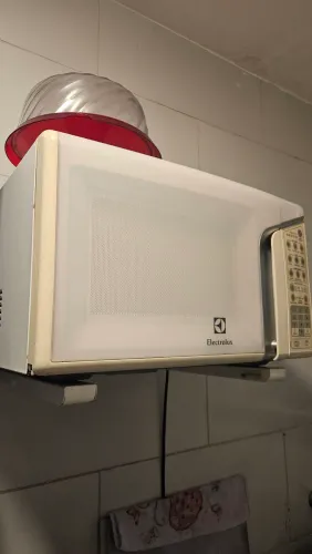 Micro-ondas Eletrolux ( Leia a Descrição )