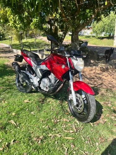 Fazer 250