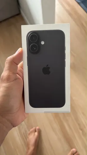 iPhone 16 128GB LACRADO