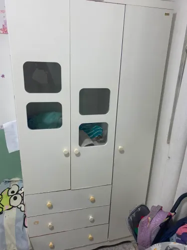 Guarda roupa infantil