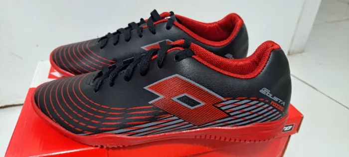 Chuteira futsal nike
