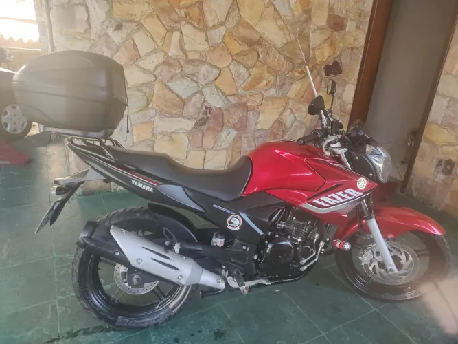 Fazer 250 ano 2015. 18 mil km.