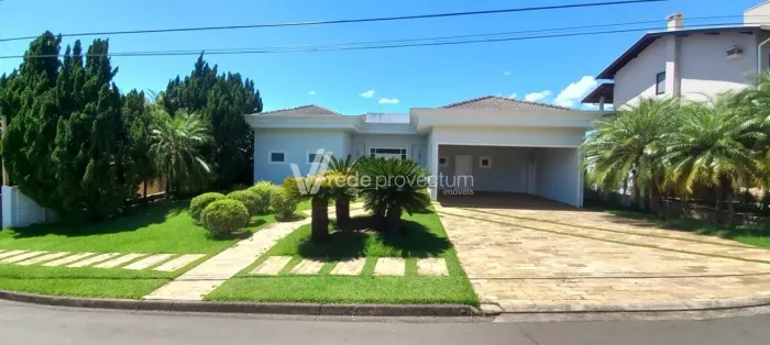 Casa condomínio Arboreto 2 suites, 4 vagas, 279,00 mts² contrução e 855 mts² terreno