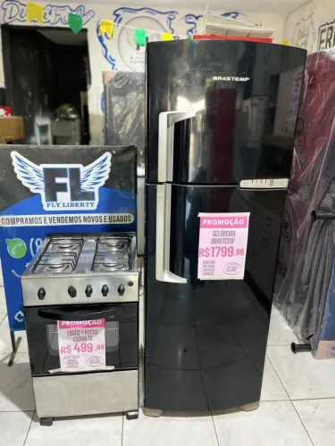KIT GELADEIRA BRASTEMP CLEAR PRETA FROST FREE 380 LITROS + FOGÃO 4 BOCAS MANUAL