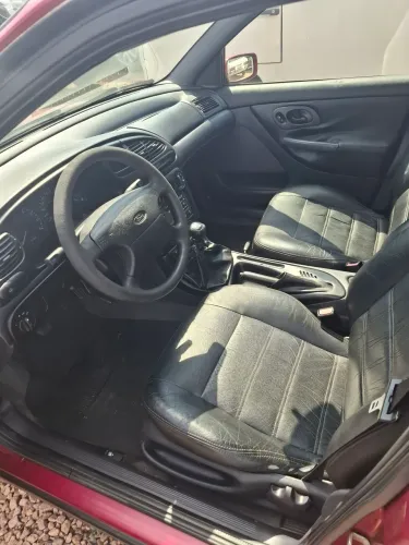 Ford Mondeo CLX 2.0i 4P MEC 1997