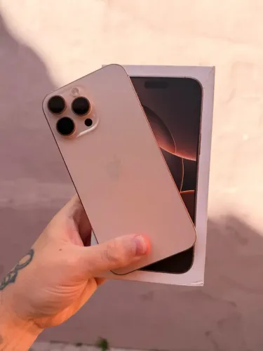 iPhone 16 pro max desert 256gb