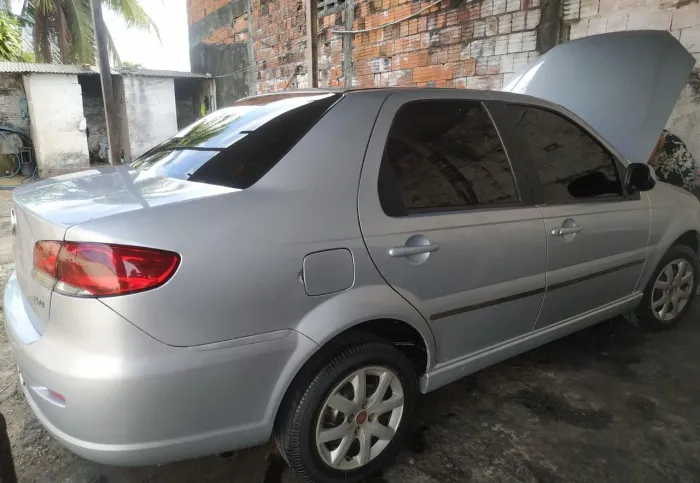 Fiat Siena EL 1.4 MPI Fire Flex 8V 4P 2013