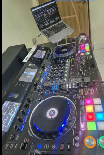Controladora Pioneer DDJ RZX + Macbook M1 Apple
