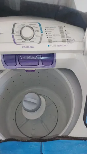 Vendo máquina de lavar semi nova
