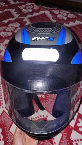 Capacete Semi Novo
