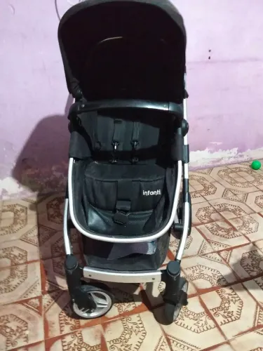 Carrinho de bebê