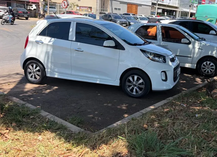 Kia Motors Picanto EX 1.1/1.0/ 1.0 Flex Aut. 2016