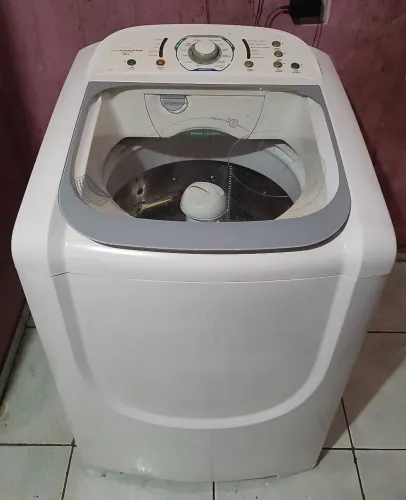 Máquina de lavar roupa Electrolux 12kg 