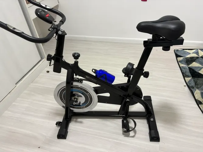 Bicicleta ergométrica WCT