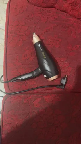 Secador profissional 2400w.