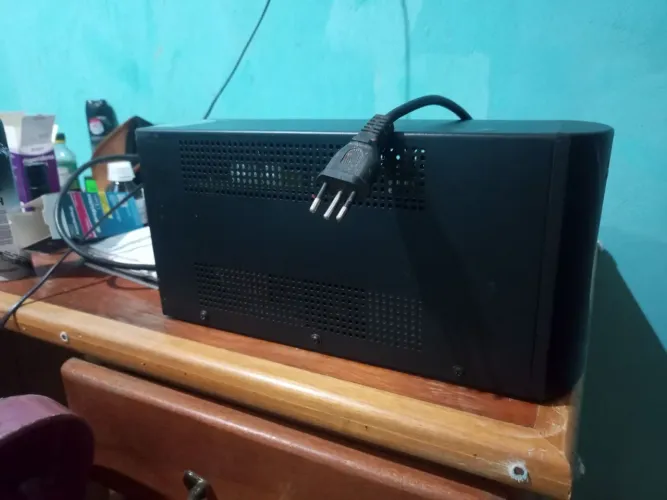 Estabilizador 720w