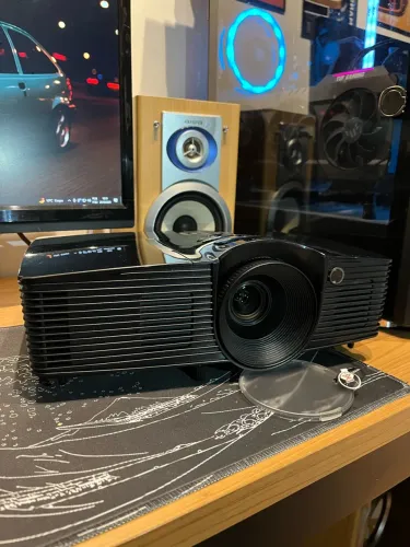 Projetor Optoma HD26 Full HD 3D, 3200 Lumens