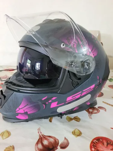 Capacete