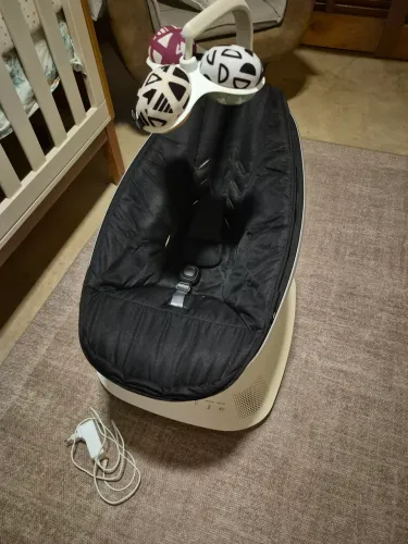 Cadeira de Balanço 4moms MamaRoo 5.0 - Estado de Nova