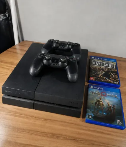 Ps4 500gb 2 controles e 2 jogos