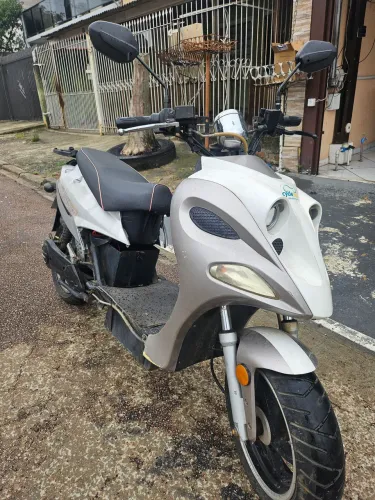Torrando Scooter elétrica