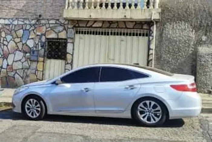 Hyundai Azera 3.0 V6 24V 4P Aut. 2015