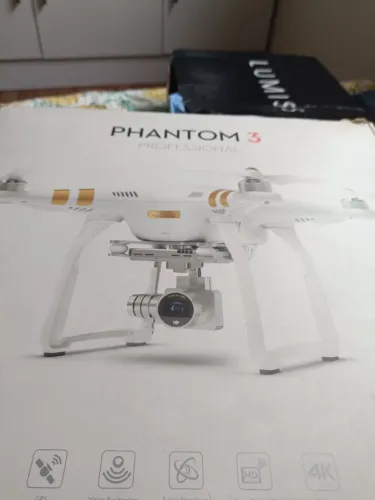 .Drone Phantom 3 pro