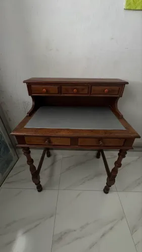 Escrivaninha madeira 