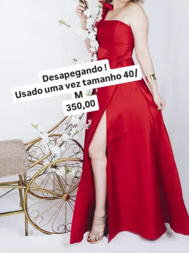 Vestido de festa usado uma vez