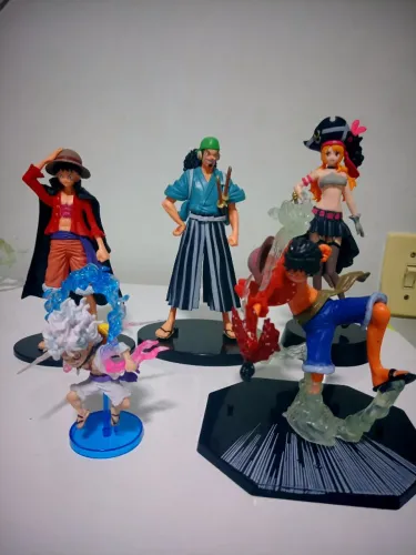 Lote 5 bonecos One Piece!