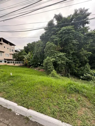 TERRENO CONDOMÍNIO BUGANVÍLLIA