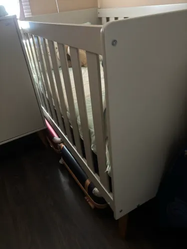 Berço de bebê que vira cama OFERTA 