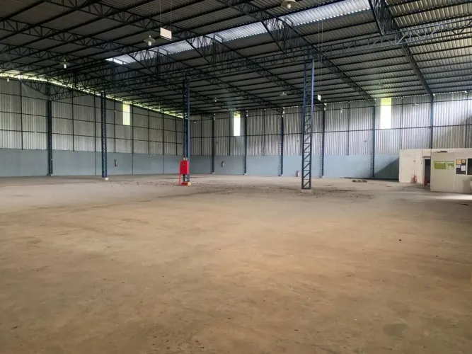 Galpão 1.500m2 com Habiti-se leia