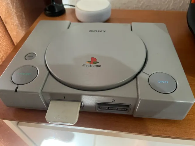 Play 1 / PS1