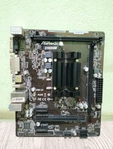 Placa-Mãe ASRock D1800M Funcionando - Celeron Integrado