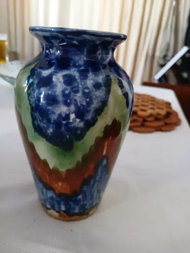 Jarro em porcelana 17cm