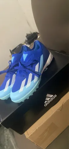 Chuteira 34 nova nunca usada