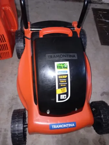 Cortador de grama Tramontina 