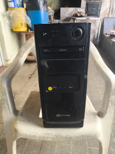 Gabinete SpaceBR Marte - Intel Pentium X1800 | 4GB RAM | HD 320GB