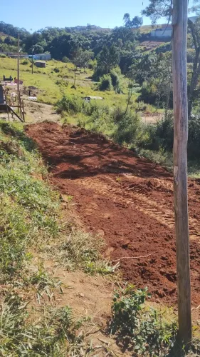 Lote 5x25 dentro de condomínio aceito carro acima de 2010 como entrada.