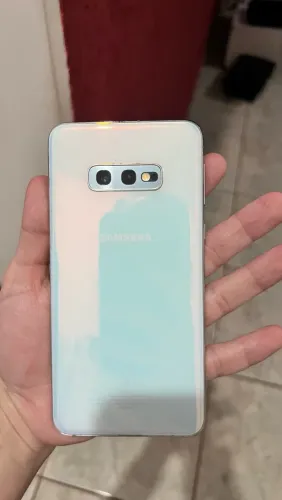 Celular samsung S10e